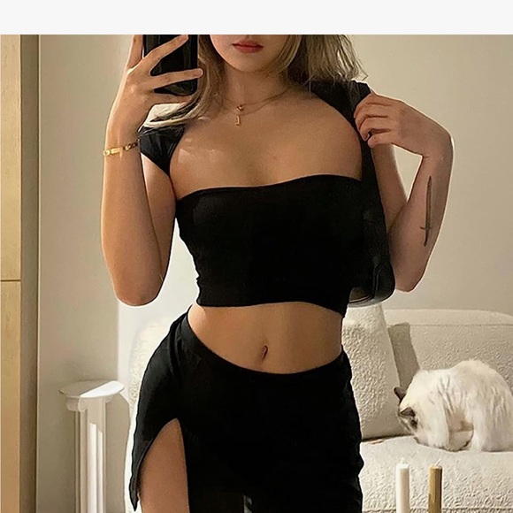 Backless tee - Picture 2 of 5